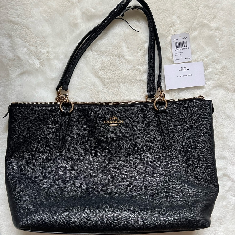 Preowned Authentic Coach Black Tote